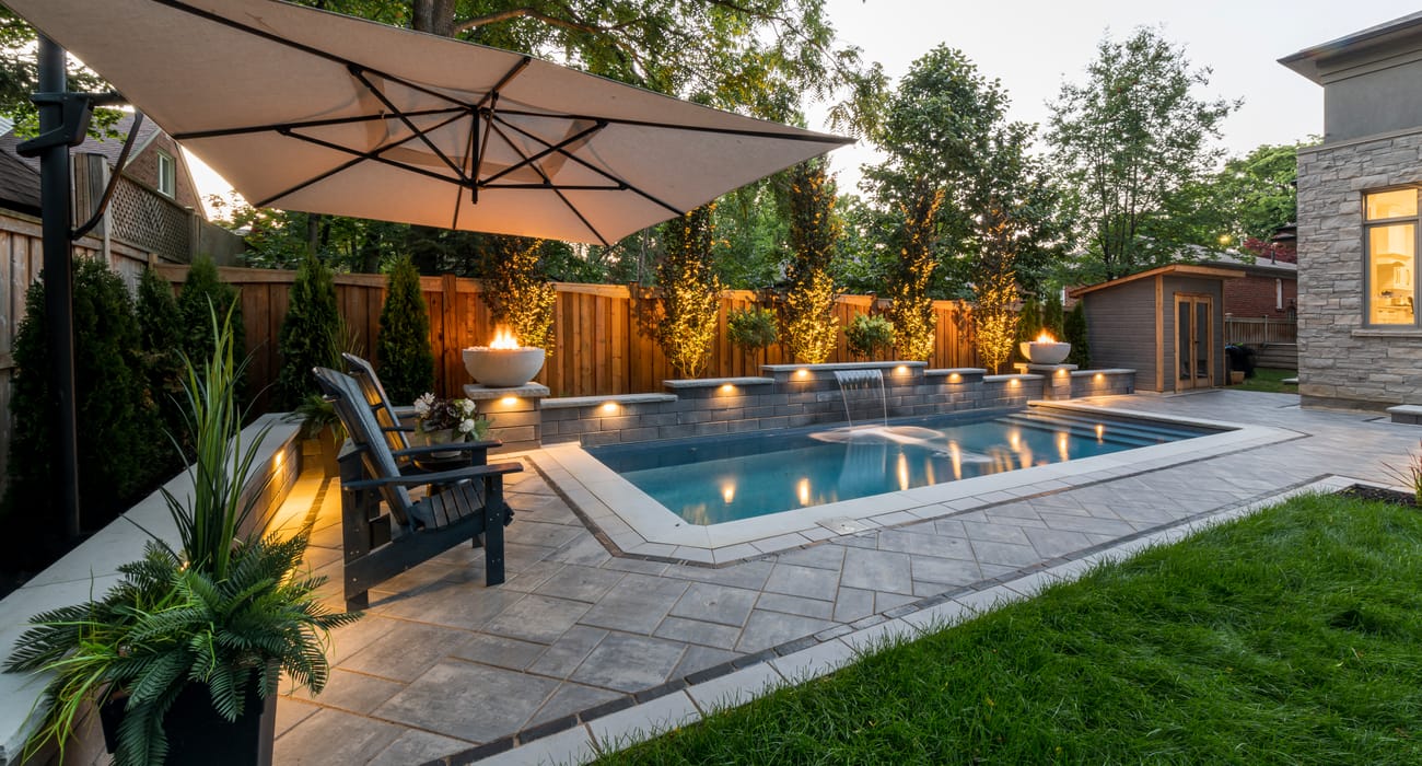 Paver patio hardscape design